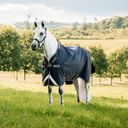 Produktbild von Kentucky Horsewear Rambo Supreme 1680D Turnout Pferdedecke mit schwerer Füllung