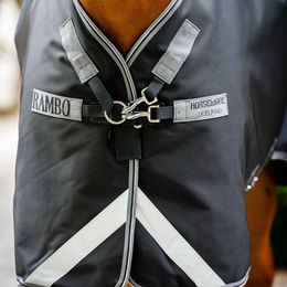 Produktbild von Kentucky Horsewear Rambo Supreme 1680D Turnout Plus Pferdedecke aus Nylon