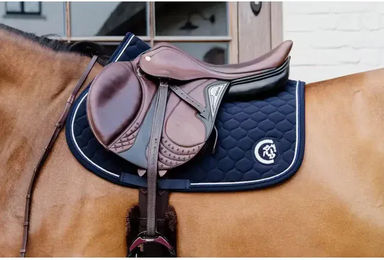 Kentucky Horsewear Schabracke Springen Onion Quilt mit 3D Logo Blau – Bild 1 von 8