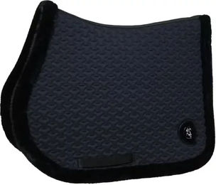 Kentucky Horsewear Springschabracke Plaited mit Kunstfellrand Schwarz Full – Bild 1 von 3
