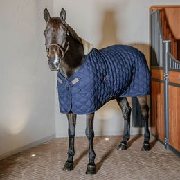 Kentucky Horsewear Stalldecke Comfort 100g für Pferde in Schwarz oder Blau – Bild 1 von 2