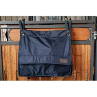 Produktbild von Kentucky Horsewear Stalltasche Pro Aufbewahrungstasche für Sattelzubehör in Schwarz und Blau