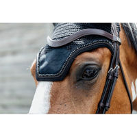 Produktbild von Kentucky Horsewear Wellington Velvet Pearls Fliegenhaube für Warmblut in Grün