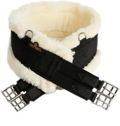 Kentucky Sattelgurt aus Nylon mit Lammfell in Schwarz - 115 cm – Bild 1 von 8