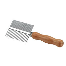 Produktbild von Kerbl Fellkamm mit Naturholzgriff doppelseitig mittel und grob in Braun