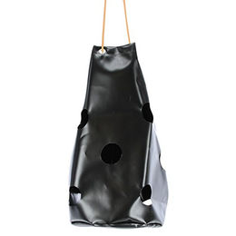 Kerbl HayBag Small Heusack aus Kunststoff in Schwarz mit 12 Fressöffnungen – Bild 1 von 13