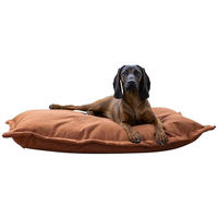 Produktbild von Kerbl Pet Kuschelbett Oliver Hundekissen aus Polyester in Orange und Braun 80x60x15 cm