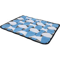 Produktbild von Kerbl Pet Schnüffelteppich Waffle aus Fleece für Hunde in Grau Weiß Blau 60x45cm