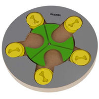 Produktbild von Kerbl Pet Switch Denk- und Lernspielzeug aus Holz mit rutschfester Unterseite Ø 25cm