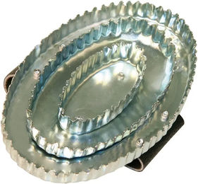 Kerbl Reformstriegel oval aus Metall verzinkt für Pferde – Bild 1 von 3