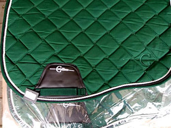 Kerbl Schabracke Salvina Dressur Green Forest aus Polyester – Bild 1 von 3