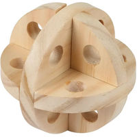 Produktbild von Kerbl Spiel- und Snackball für Nager aus Holz in Natur