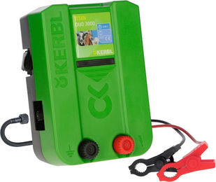 Produktbild von Kerbl Weidezaungerät Titan Duo 3000 für kurze Zaunanlagen 12 / 230 Volt in Grün aus Kunststoff