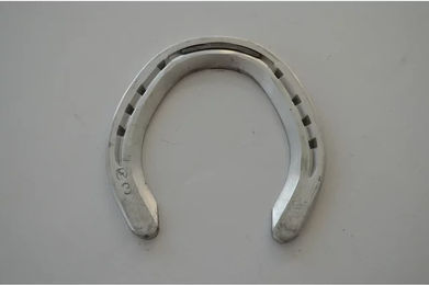 Kerckhaert Hufeisen aus Aluminium in Silber – Bild 1 von 1