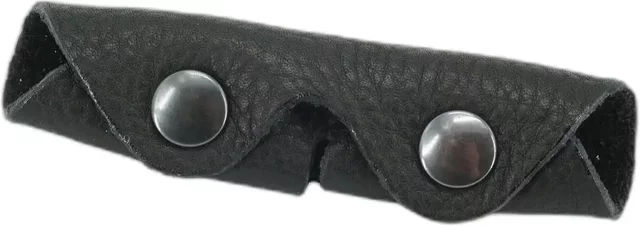 Kieffer Kinnkettenunterlage aus Leder in Schwarz – Bild 1 von 2