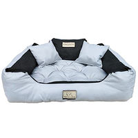 Produktbild von KingDog Hundebett und Katzenbett mit zwei Kissen aus wasserdichtem PVC in Hellgrau 100x75cm