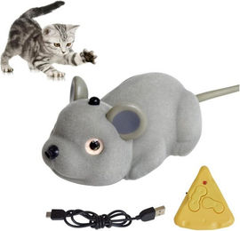 KINSI Interaktives Katzenspielzeug Maus aus Plüsch mit Sensor und Fernbedienung grau – Bild 1 von 4