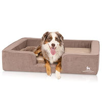 Produktbild von Knuffelwuff orthopädisches Hundebett Bellamy mit Wendekissen aus Velours Braun 80 x 60 cm
