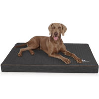 Produktbild von Knuffelwuff Palomino orthopädische Hundematte aus Kunstleder Schwarz XL