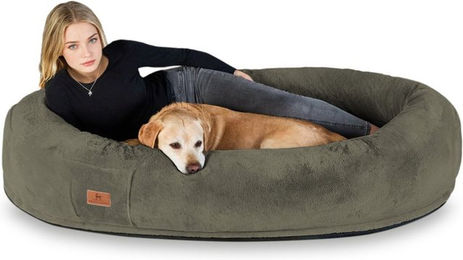 Produktbild von Knuffelwuff Plufi XXL Hundebett mit Memory Foam für alle Altersstufen