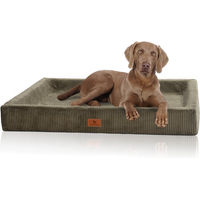 Produktbild von Knuffelwuff Santiago Orthopädisches Hundebett aus Cord in Grün für alle Altersstufen
