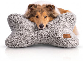 Knuffelwuff Schlafknochen Koda Hundespielzeug aus Teddy Material Grau – Bild 1 von 1