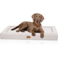 Produktbild von Knuffelwuff Tiva Orthopädisches Hundebett mit Memory Foam aus Easy Clean Stoff Beige Größe L