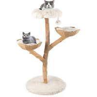 Produktbild von KOMFOTTEU Kratzbaum für Katzen mit 2 Rattan-Körbchen, Plüschball und erweiterter Basis in Beige und Weiß