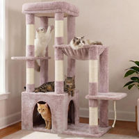 Produktbild von Kratzbaum für Katzen in Hellbraun mit XL-Basis, Kratzplatte und Hängematte, 120 cm hoch