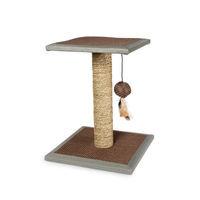 Produktbild von Kratzsäule Segra für Katzen mit Spielzeug und Liegefläche