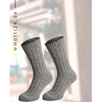 Produktbild von L'Evoine Alpaka Socken Winter Hellgrau aus Wolle