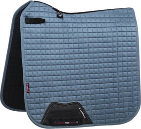 LeMieux Dressurschabracke Suede Square eisblau L – Bild 1 von 3