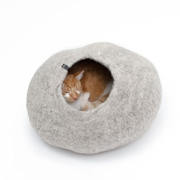 Produktbild von LucyBalu PEBBLE Katzenhöhle aus Filz hellgrau