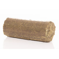 Produktbild von LAX Wiesenknusperstange light+ Kräuter Ergänzungsfutter mit Kräuterheu 26 kg