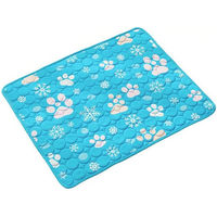 Produktbild von Ledander Kühlmatte für Hunde und Katzen mit Schneeflocken-Design, atmungsaktiv, Blau