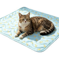 Produktbild von Ledander Selbstkühlende Hundematte aus Leder in Rosa für erwachsene Hunde