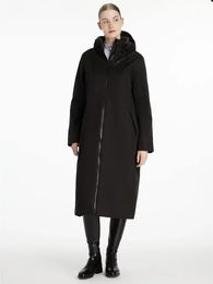 Produktbild von LeMieux All Elements Parka Damen Schwarz Wasserfest mit Fleece Wintermantel