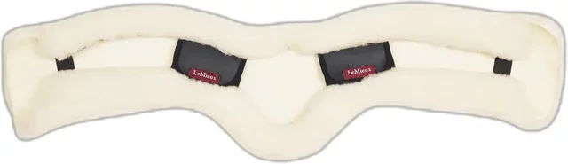 LeMieux Anatomic Dressursattelgurthülle aus vierlagiger Merinowolle – Bild 1 von 1
