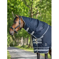 Produktbild von LeMieux Arika Storm-Tek Neck Cover Pferdedecke 200g Blau Schwarz - 200 g