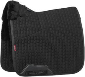 Produktbild von LeMieux Dressur Schabracke Merino+ Square Schwarz Größe M
