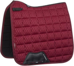 LeMieux Dressurmatte für Pferde Carbon Mesh mit Memory Foam in Rot Größe L – Bild 1 von 1