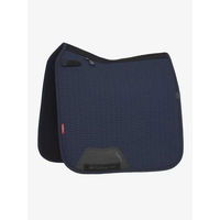 Produktbild von LeMieux Essence Dressurquadrat aus Softshell mit selbstkühlendem Futter und hohem Widerrist Marineblau Größe L