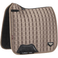 Produktbild von LeMieux LM Loire Classic Satin Dressage Schabracke für Warmblut in Mink/Beige/Taupe