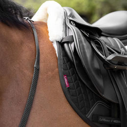 LeMieux Merino+ Half Lined VS Schabracke aus australischer Merinowolle – Bild 1 von 2