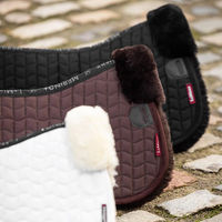 Produktbild von LeMieux Merino+ Half Pad Sattelpad aus Wolle Schwarz/Natur Größe L