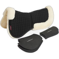 Produktbild von LeMieux Merino+ ProSorb 2 Pocket Half Pad Sattelpad aus Wolle in Schwarz oder Natur Größe M