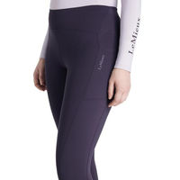 Produktbild von LeMieux Natalie Damen Reithose aus Fleece in Lila Größe 38 für den Winter