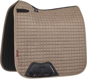 LeMieux ProSport Dressur-Sattelunterlage aus Kunstleder in S/M Braun oder Beige – Bild 1 von 6