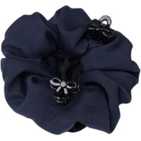Produktbild von LeMieux Scrunchie mit Kristallnetz für Damen aus Stoff in Schwarz oder Blau