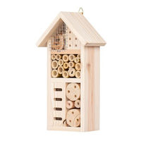 Produktbild von Levandeo Insektenhotel aus Naturholz mit 26 cm Höhe zum Aufhängen im Garten